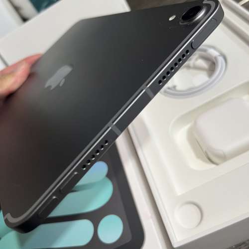 iPad mini 17pro 128gb,WiFi +5G版，電池99，有貼有機殼，全套齊！