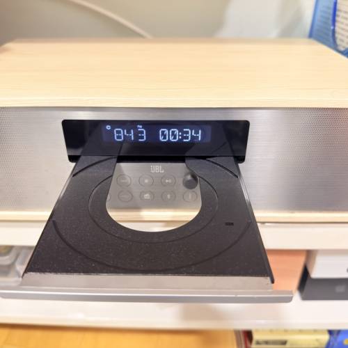 名牌 JBL 收音，CD，USB擴音機