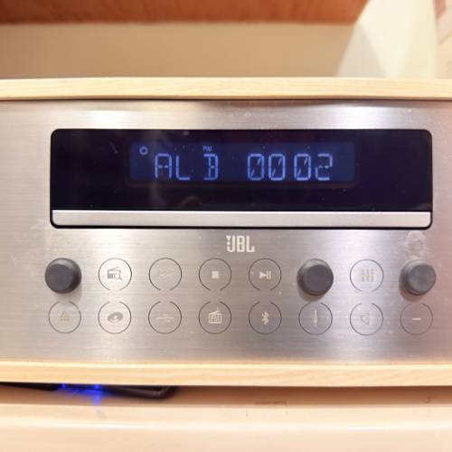 名牌 JBL 收音，CD，USB擴音機