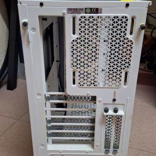 Corsair 4000D Airflow 機箱