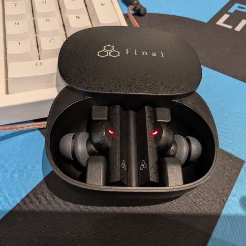 Final Audio ZE8000