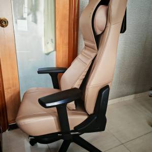OSIM uErgoh 按摩電腦椅