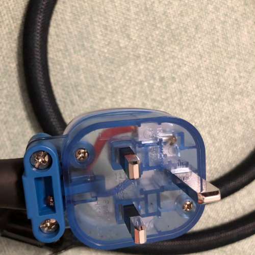 accuracy電源線
