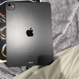 iPad Pro 2024（M4）港版 深灰色 256g，WiFi版，电池100%