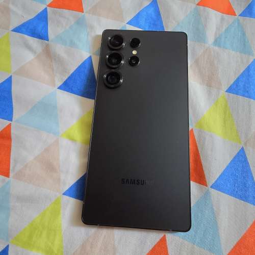 Samsung S25 Ultra 1TB連原廠套及貼 有保用