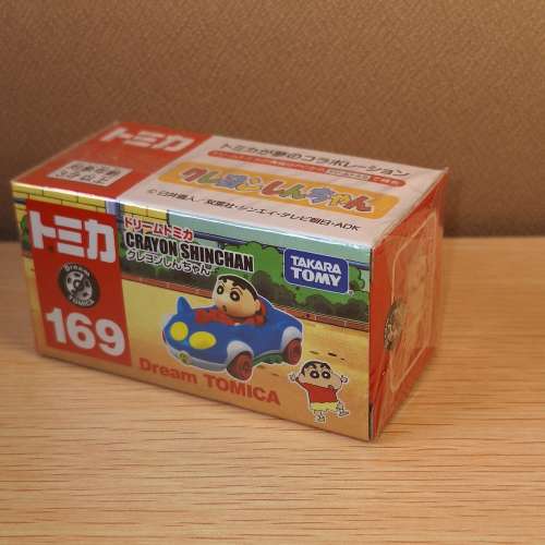 Takara Tomy Dream Tomica No. 169 蠟筆小新藍色小汽車
