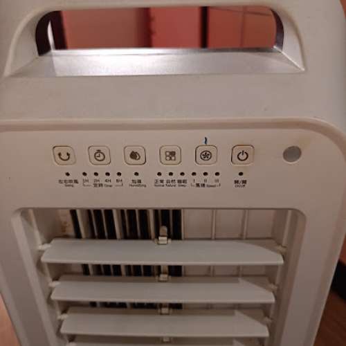 日本依瑪牌冷風机一部並附送小型風扇一部