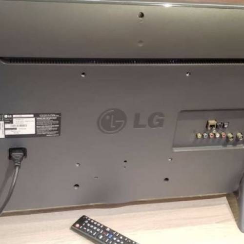 LG 32吋LED 高清智能電視機Smart TV