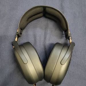 MEZE LIRIC + MEZE 4.4 SILVER-PLATED CABLE