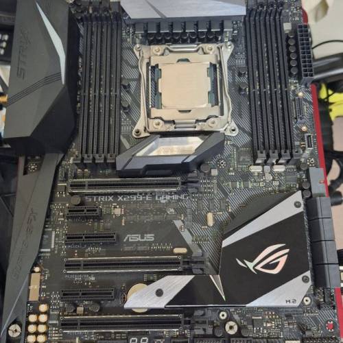 ASUS STRIX X299-E GAMING