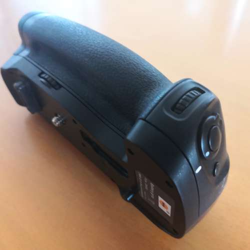 DSTE MB-D18副廠直倒 Nikon D850用