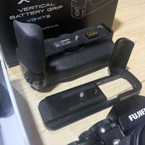 Fujifilm XT3 機身加直倒手柄（連盒）只用過兩次