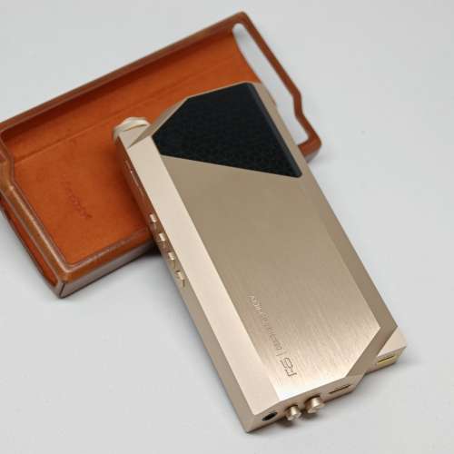 (SOLD)海貝 HiBy RS8 II (金色)