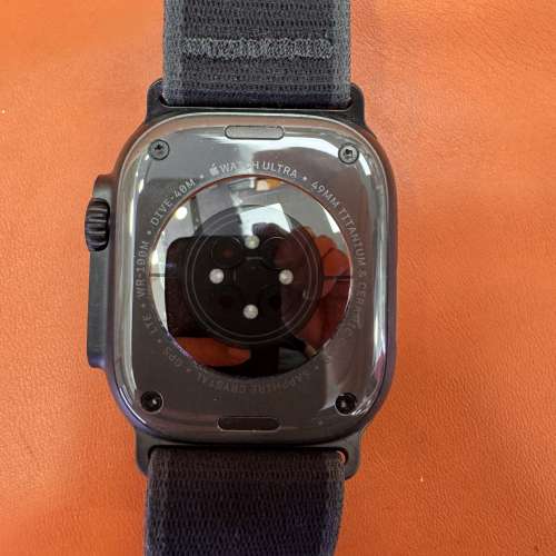 99%New Apple Watch Ultra 2 49MM (LTE版) 黑色 香港行貨 有配件 電池效能98% 自用一...