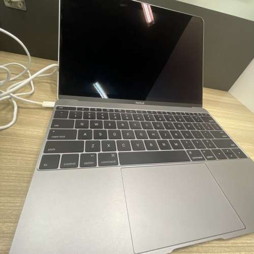 Apple MacBook 12&rdquo; 2015 太空灰8+256GB with Retina display 95新 有盒齊全套配件
