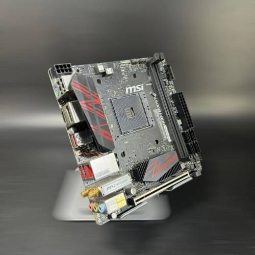MSI B450I Gaming Plus AC 已換裝AX200