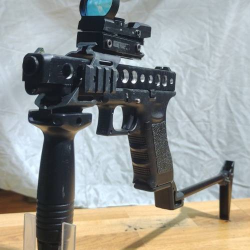 魔改CQB房利器: KSC G34+长短匣+P
