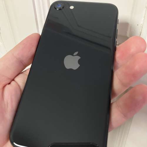 Apple iPhone SE2 128gb 黑色