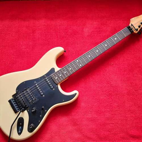 FENDER Squier Floyd Rose Series Stratocaster Reverse Headstock 90's  MADE IN JAP