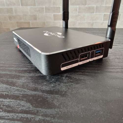 Dune HD pro 8k plus播放器