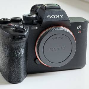99% 超極新 Sony A7RV / A7R5 Body (連3原廠電池) 快門次數 ~13,xxx