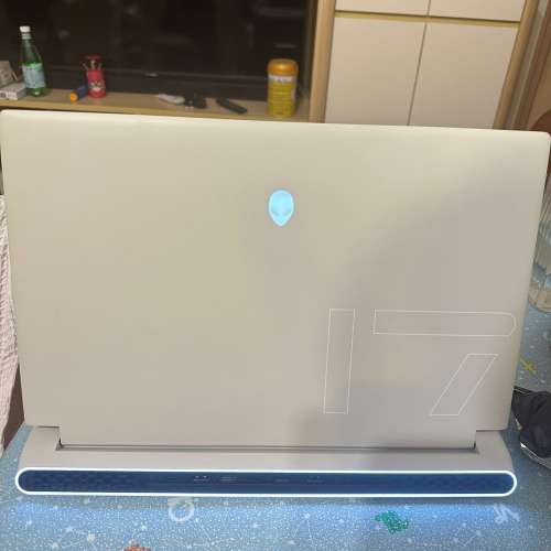[極美白色] Alienware x17 R1 | i7 | RTX 3060 | 升級 32GB RAM + 2TB SSD | 繪圖/...