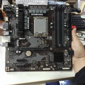 Gigabyte B760M DS3H AX DD4