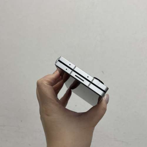 (❤️&zwj;🔥三星摺疊機❤️&zwj;🔥）Samsung Galaxy Z Fold 6 /超高質素/🩶銀色🩶/大容...