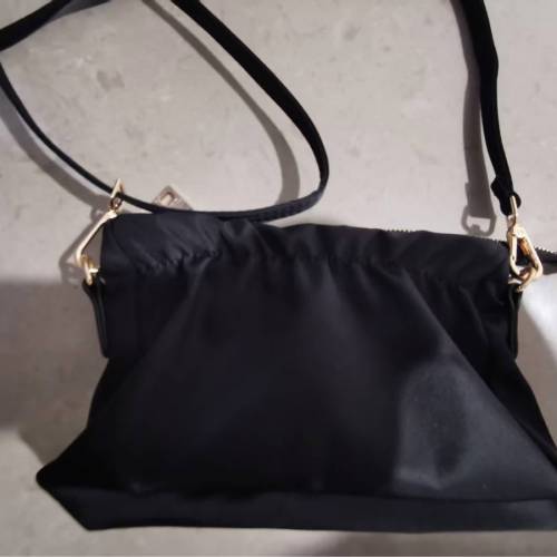 Prada 小袋