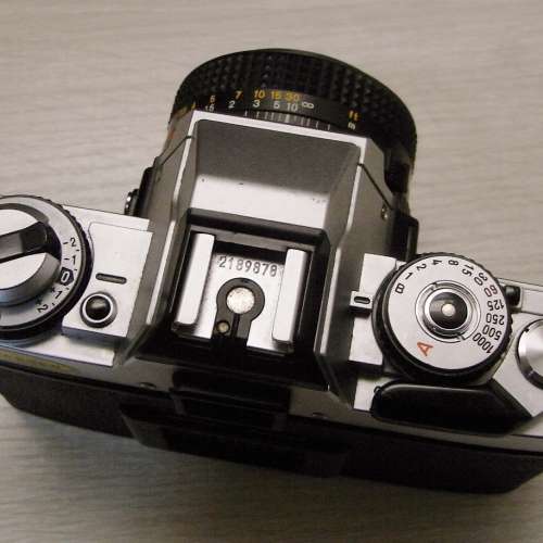 Minolta XG-M + MD 50mm f/1.7