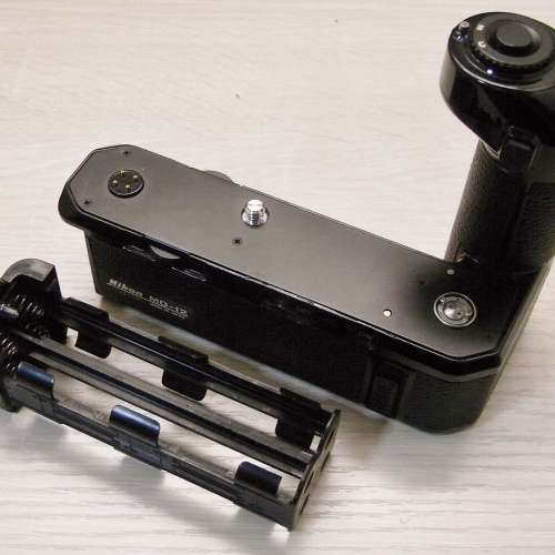 Nikon MD-12 捲片器 for Nikon FM，FE，FE2，FM2，FM2n