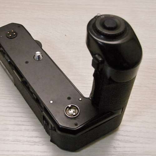 Nikon MD-11 菲林捲片器 for Nikon FM，FM2，FM2n，FE，FE2