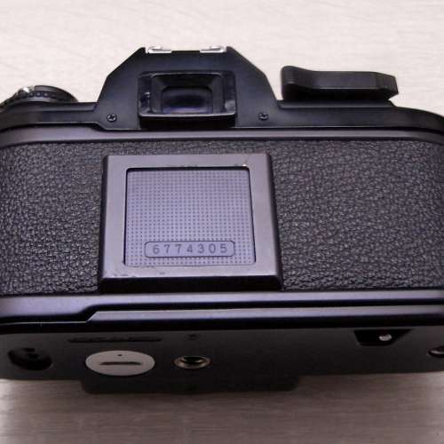 Nikon EM 菲林機，操作簡單，瞄準就拍 !