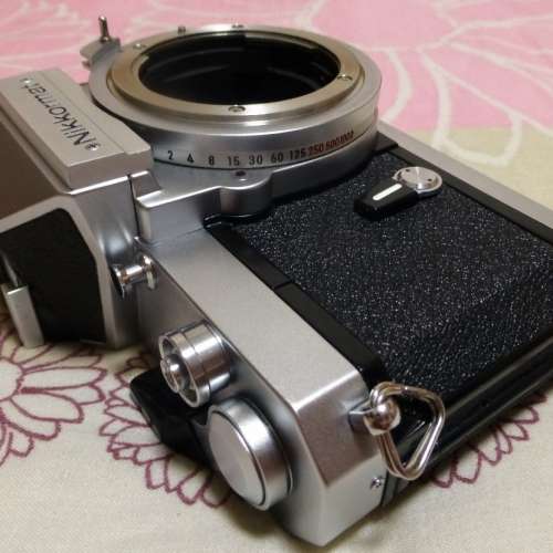 Nikon Nikkormat FT2 銀色機身