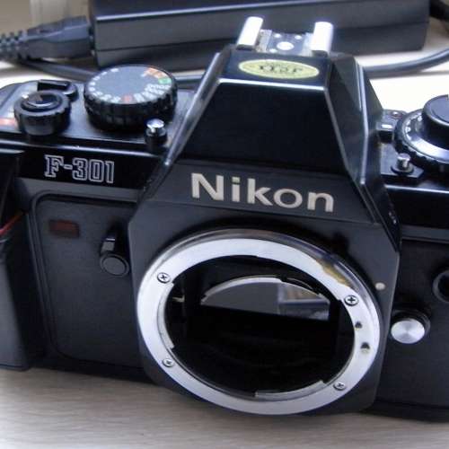 Nikon F301 手動對焦菲林機