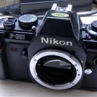 Nikon F301 手動對焦菲林機