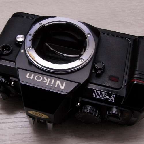 Nikon F301 手動對焦菲林機