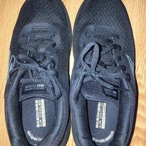 skechers air cooler Goga mat