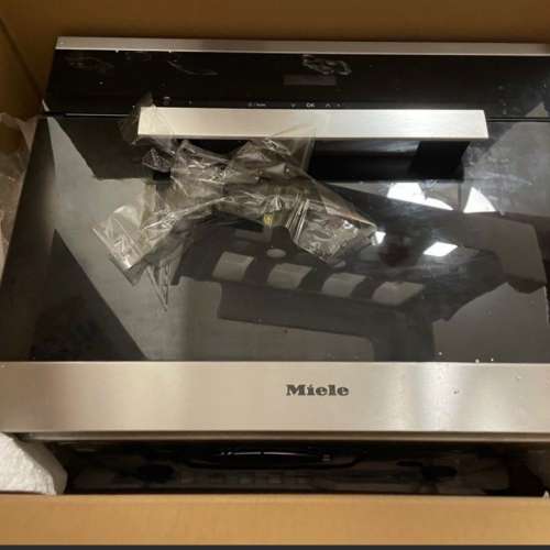 Miele DG 6200 嵌入式蒸爐 (極新淨 / 100% 正常)