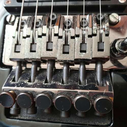 Fernandes Revolver 電結他 GUITAR 鏡面