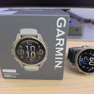 Garmin Fenix 8 &ndash; 43 mm, AMOLED 奶油金