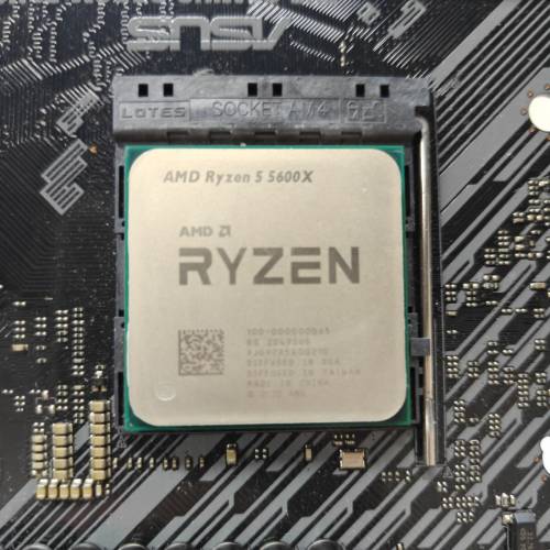 AMD RYZEN 5 5600X AM4