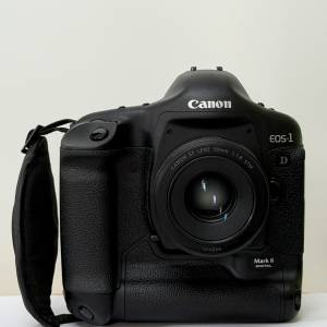 Canon EOS-1D Mark II