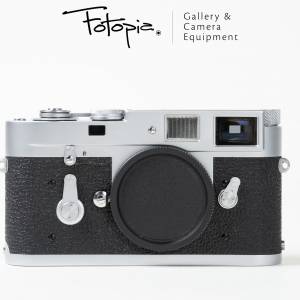 || Leica M2 - Silver; SN: 98xxxx (fully overhauled) ||