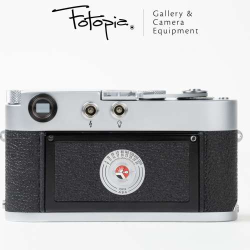|| Leica M2 - Silver; SN: 98xxxx (fully overhauled) ||