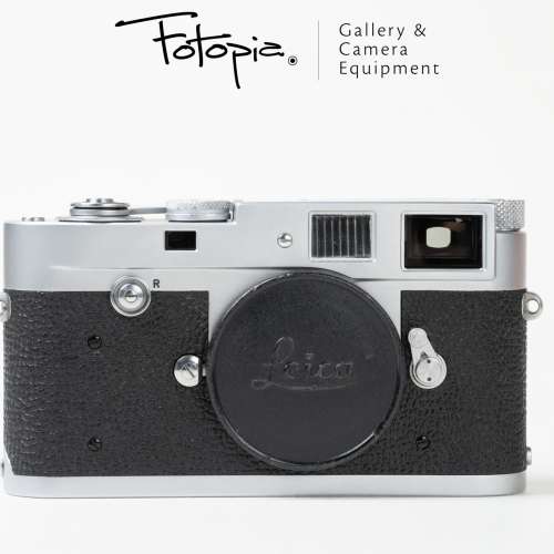 || Leica M2 - Silver / button rewind version, SN: 92xxxx (fully overhauled) ||