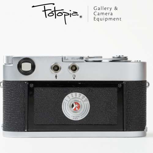 || Leica M2 - Silver / button rewind version, SN: 92xxxx (fully overhauled) ||