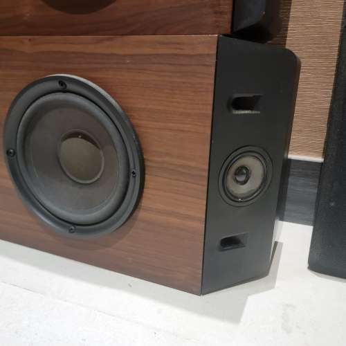 BOSE 201古董喇叭