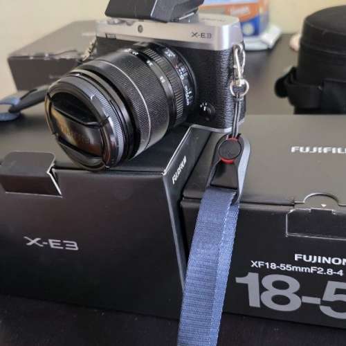 Fujifilm X-E3 銀色機身（一機三鏡）