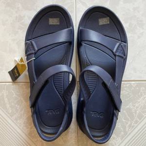 Teva 男裝涼鞋